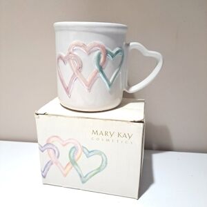 Mary Kay | White colorful hearts ceramic coffee mug new in box